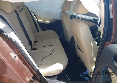 2017 Volkswagen Jetta 1.4T Se z USA, uszkodzony, nr VIN 3VWDB7AJXHM289695